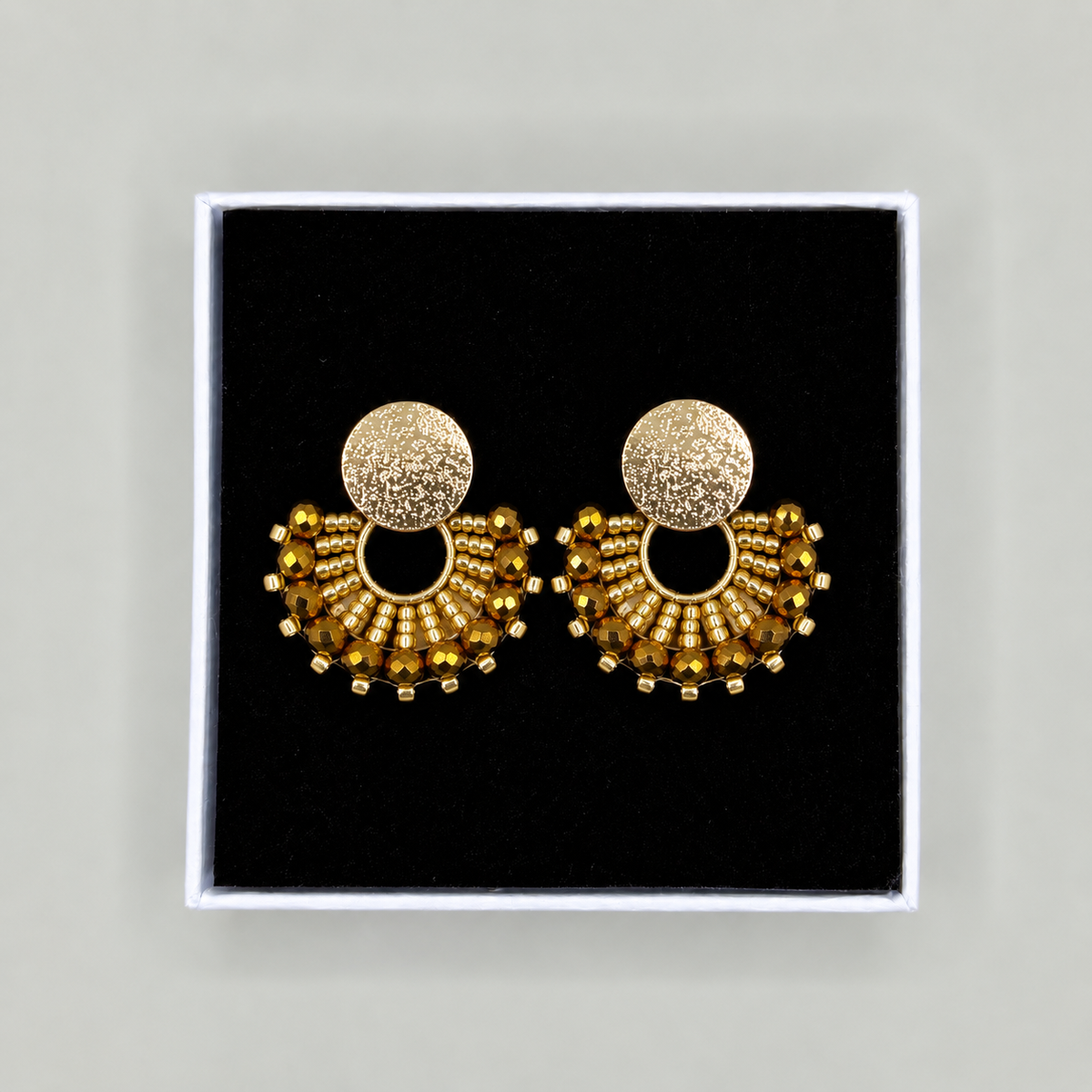 Cali Small Beaded Earrings in Gold