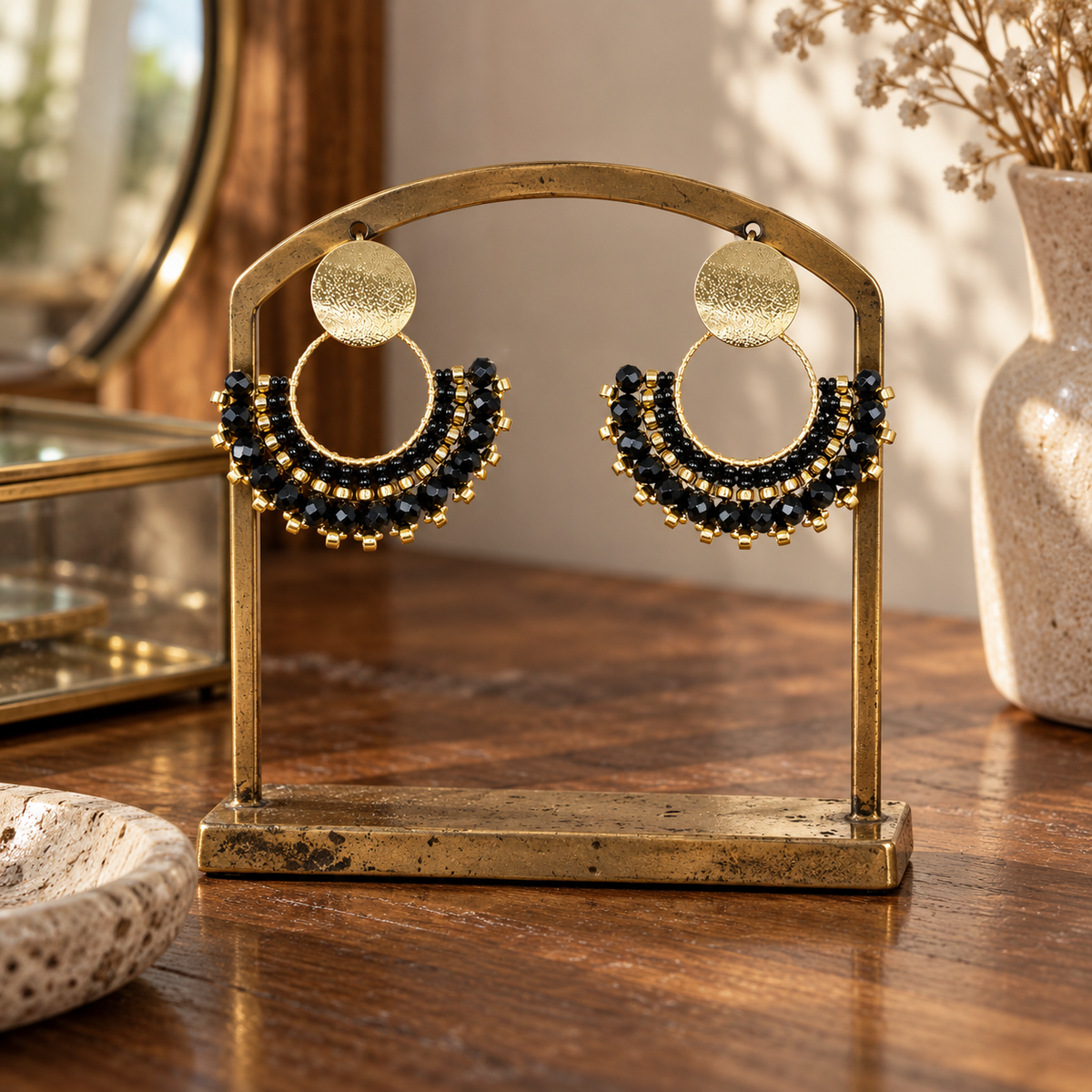 Cali Mid Beaded Earrings in Black