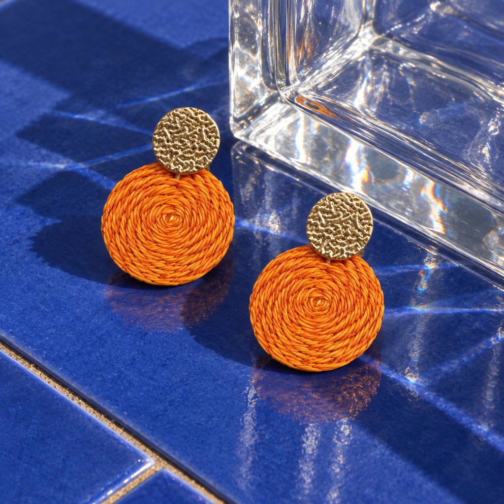Boucles d'oreilles Guatapé en palmier Iraca tressé, couleur ambre