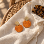 Boucles d'oreilles Guatapé en palmier Iraca tressé, couleur ambre