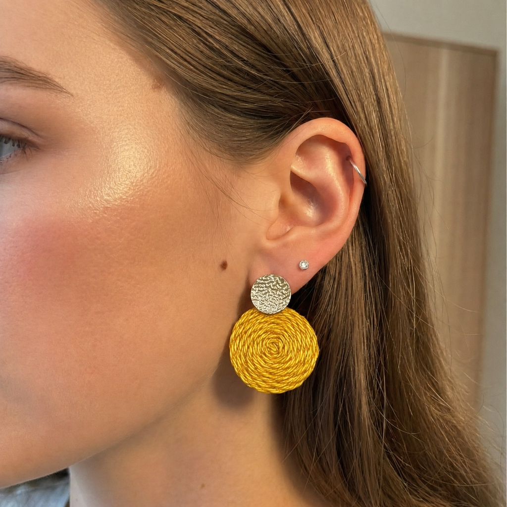 Guatapé Woven Iraca Palm Earrings in Yellow