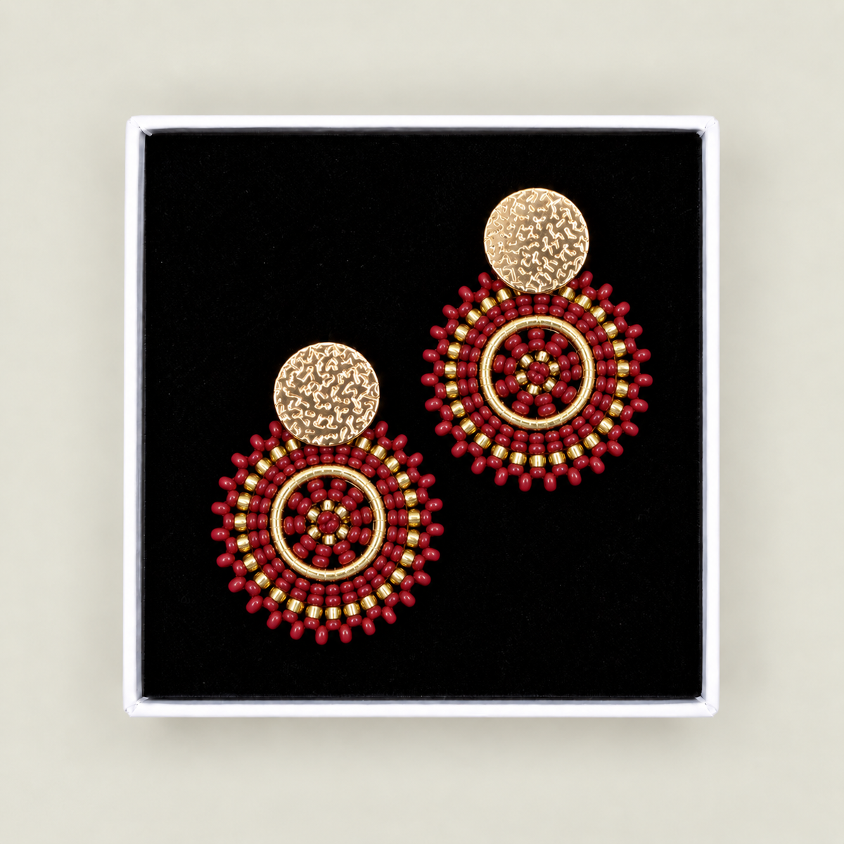 Manila Round Beaded Earrings in Red